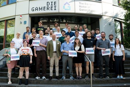 08-gruppenfoto-foerderempfehlung-fff-bayern-1 (querformat)